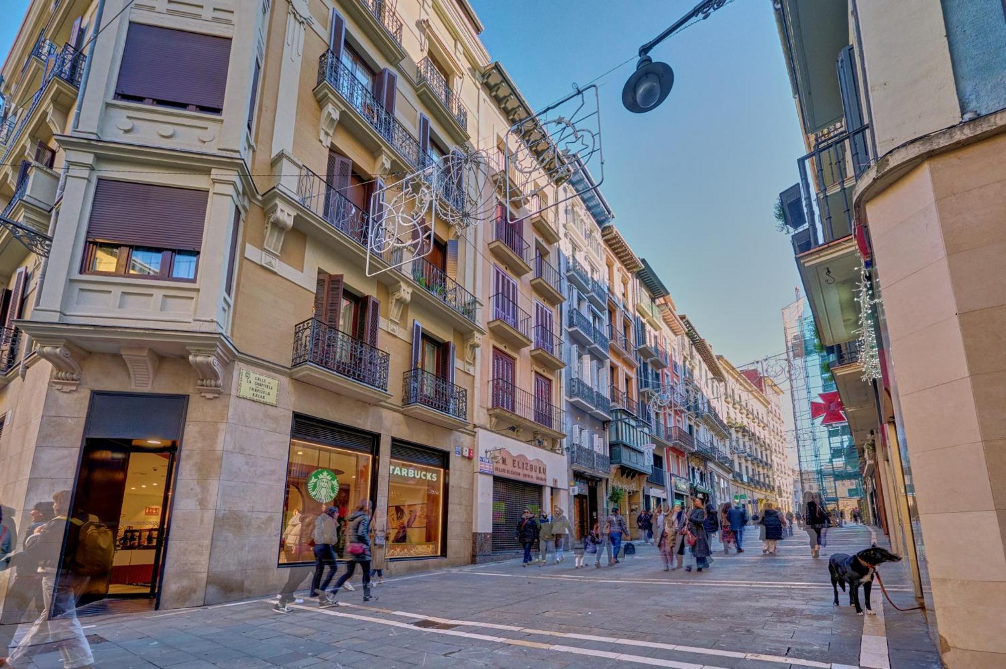 Apartamento La Chapitela 7 By Clabao Pamplona Exterior foto